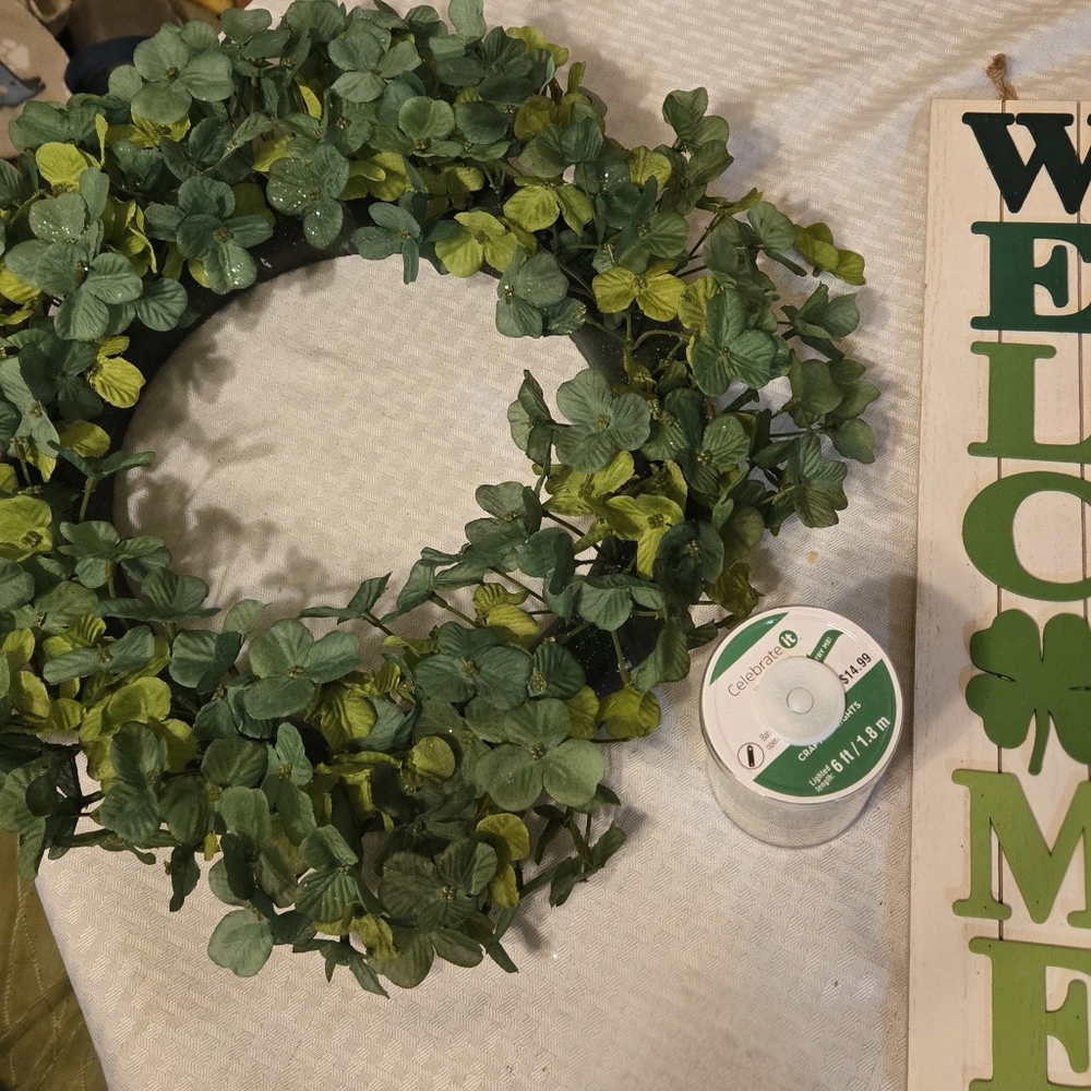 Lot for St Patricks Day Decor